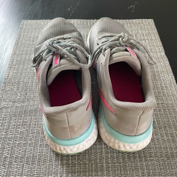 Nike Revolution 5 grey aqua athletic running shoes sneakers ladies 9.5 low top - Picture 3 of 8